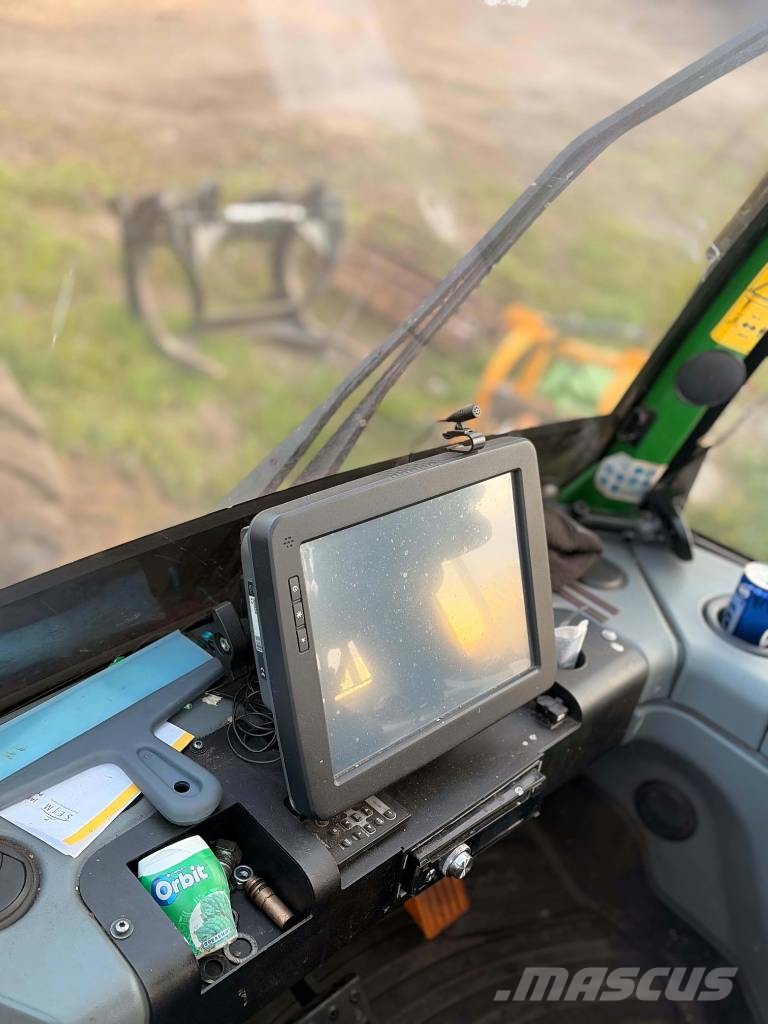 John Deere 1270 G Харвестеры