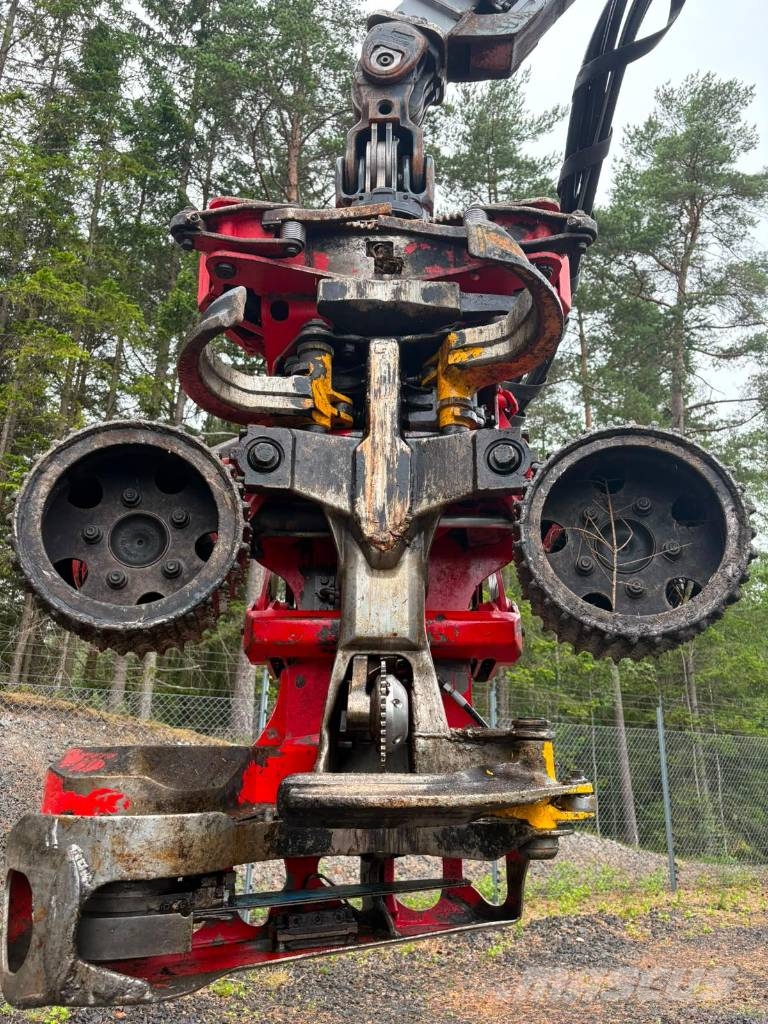 Rottne H11C Betakarítók