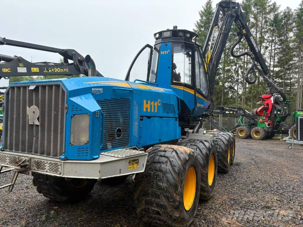 Rottne H11C Betakarítók