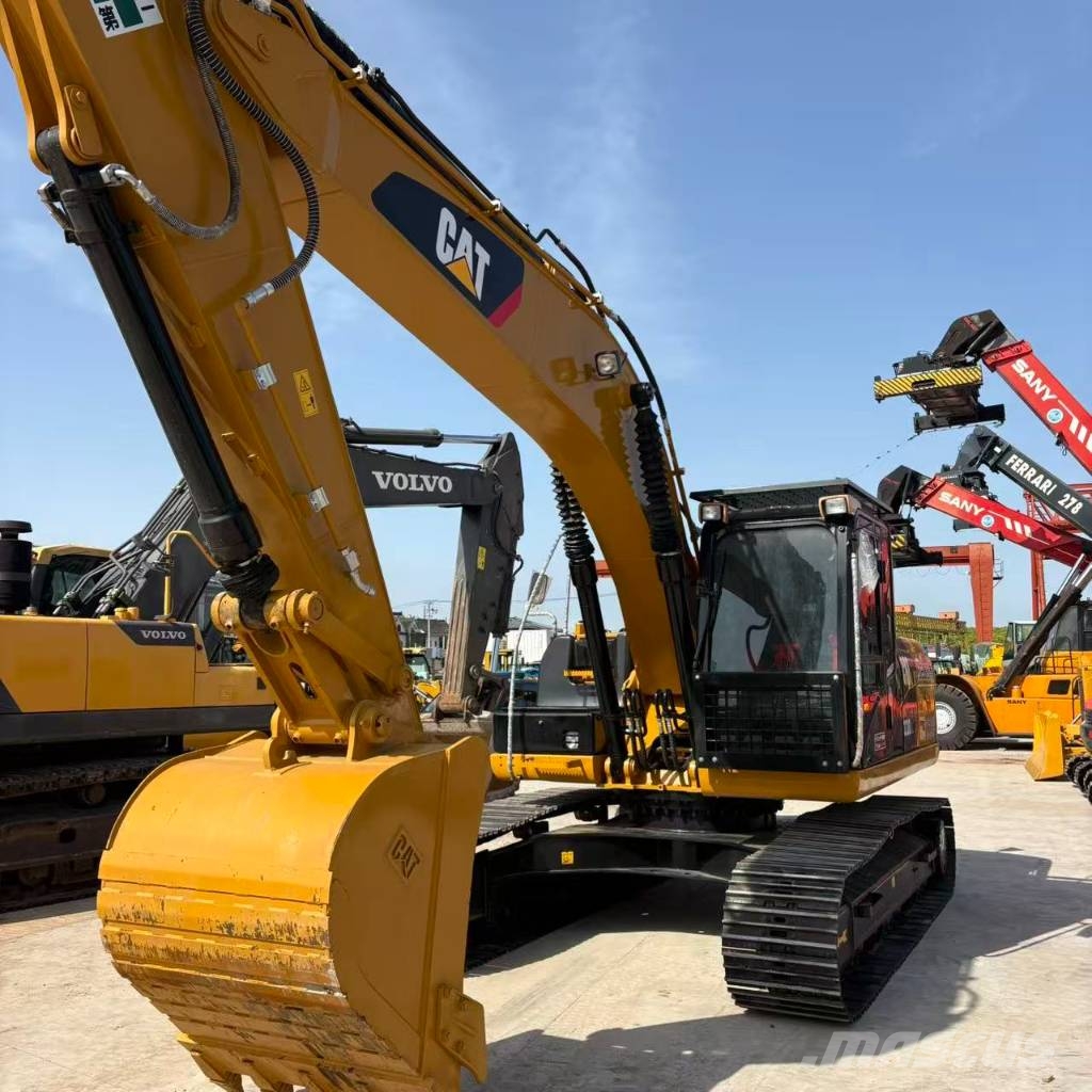 CAT 323 D 履带挖掘机