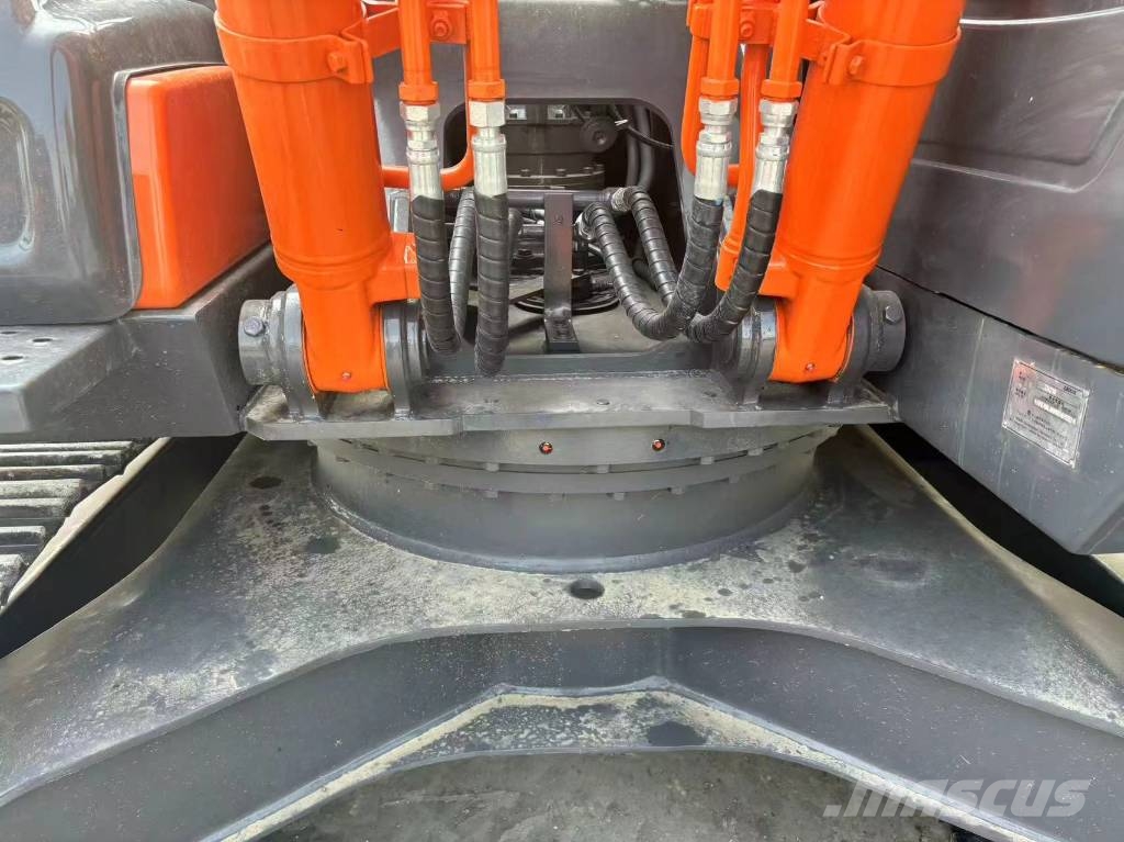 Hitachi ZX 210-3G Escavadeiras de esteiras