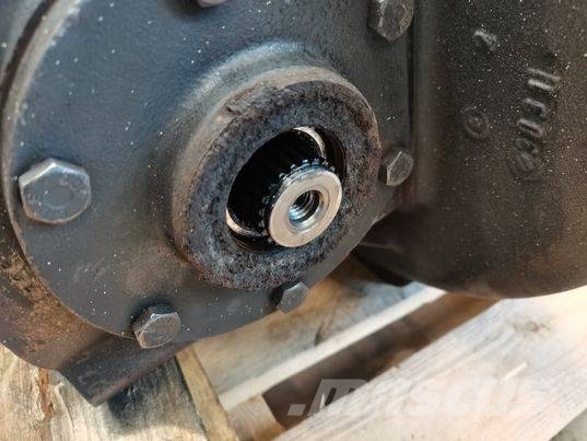 Manitou MLT 835  angular gear Коробка передач