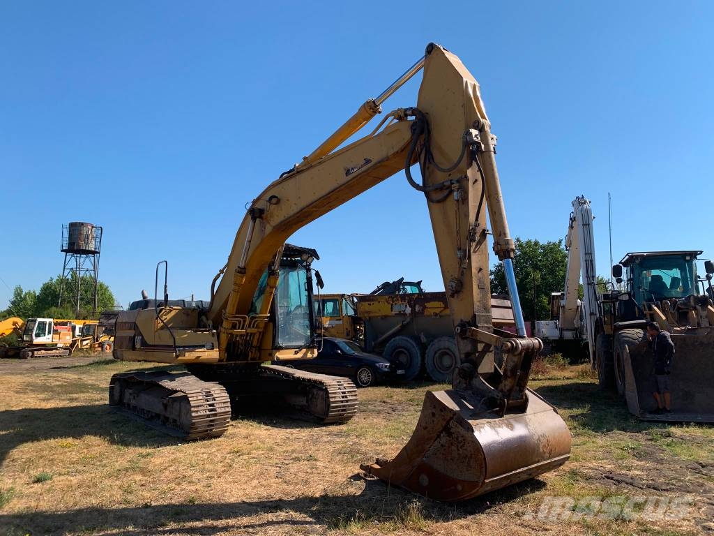 CAT 322 B LN Rupsgraafmachines