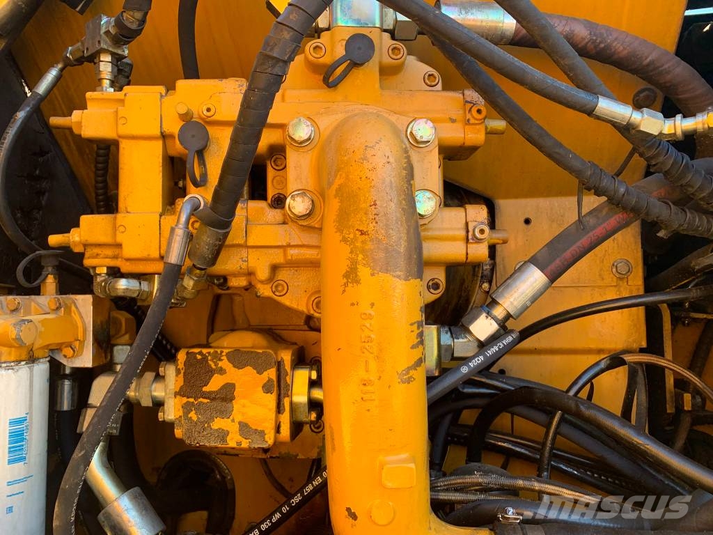 CAT 322 B LN Rupsgraafmachines