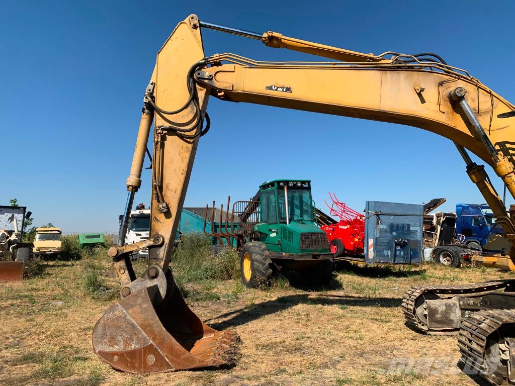 CAT 322 B LN Rupsgraafmachines