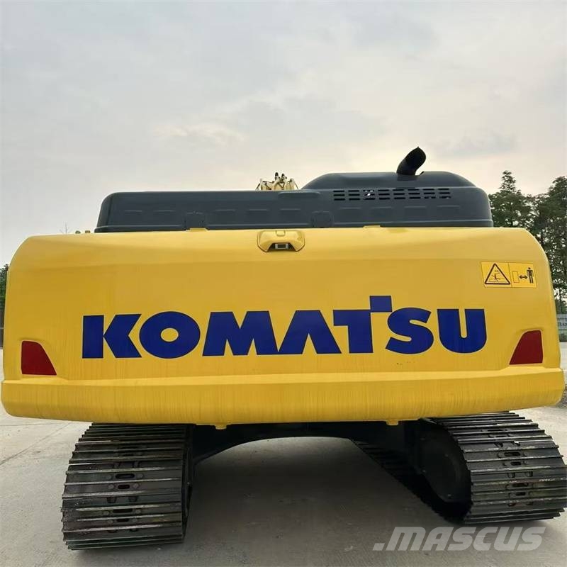Komatsu PC220-11R Raupenbagger