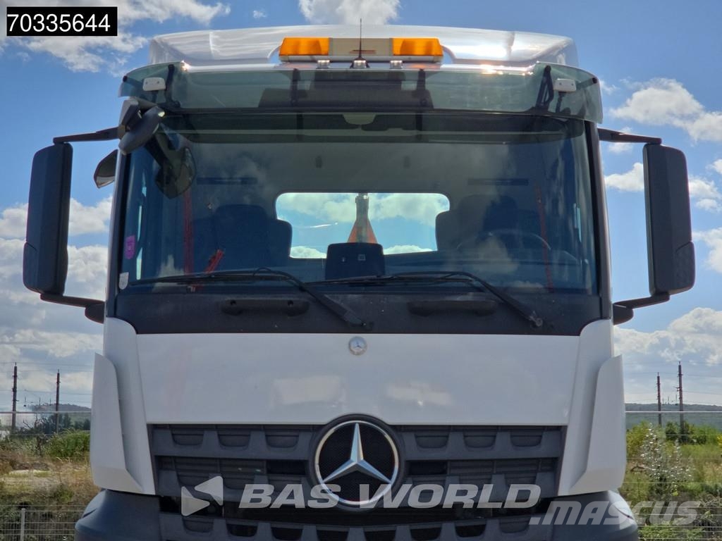 Mercedes-Benz Arocs 2542 6X2 20tons containersystem Lift-Axle Au Abrollkipper