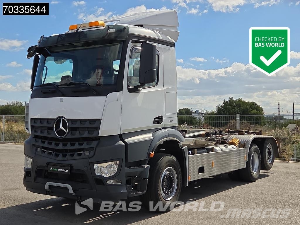 Mercedes-Benz Arocs 2542 6X2 20tons containersystem Lift-Axle Au Abrollkipper