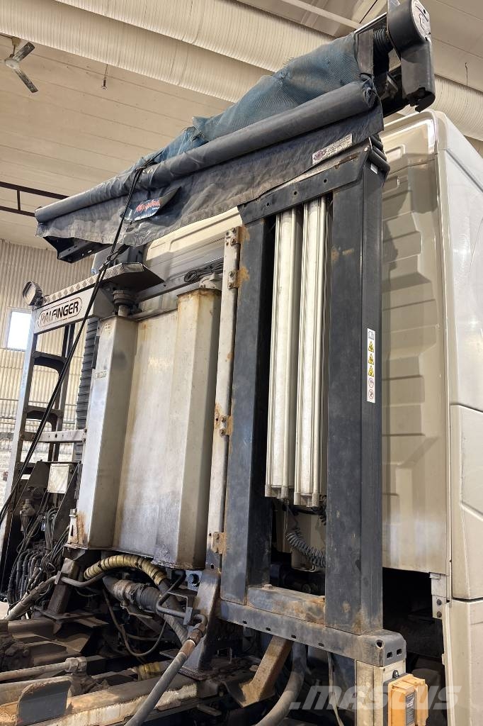 Volvo FH 6*2, Lastväxlare Palfinger Konksliftveokid