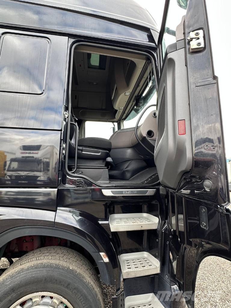 DAF XF530Z Kamioni-šasije