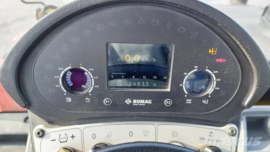 Bomag BW28RH Rodillos sobre neumáticos