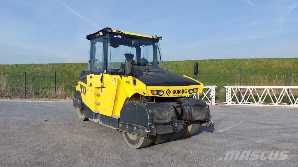 Bomag BW28RH Rodillos sobre neumáticos