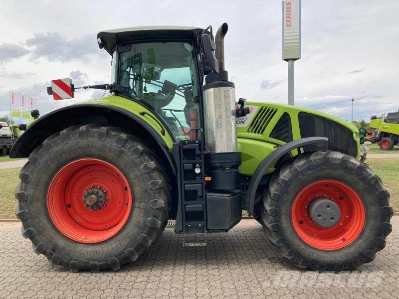 CLAAS AXION 940 stage IV MR 트랙터