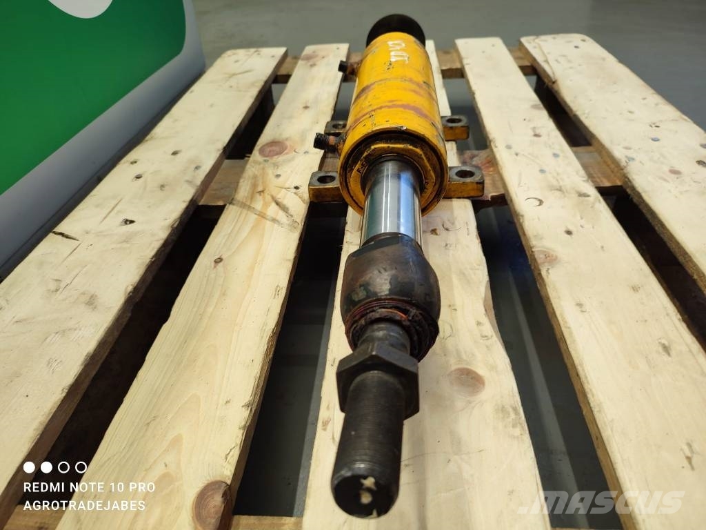 JCB Hydraulic steering cylinder 573/10031 JCB 4CX Hydraulika