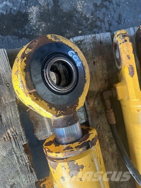 Volvo A 35 D USED HYDRAULIC CYLINDER Hydraulik