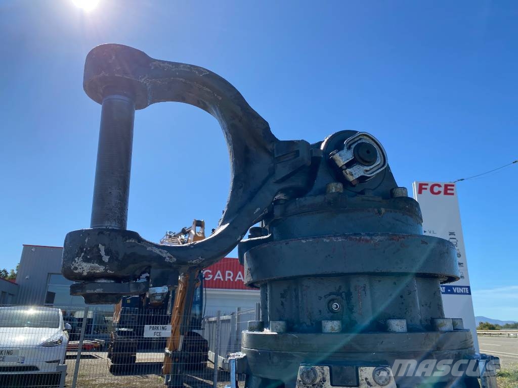 Liebherr Pince de Tri LIEBHERR GM-65 Grapples