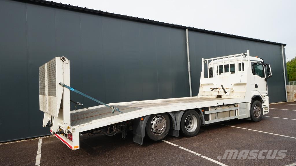 MAN TGS 26.330 6x2 car/machine transport truck 160.600 Oprijwagen