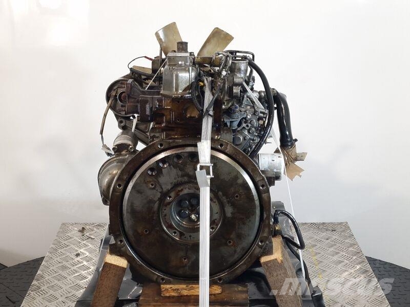 Yanmar 3TNE74-DG 发动机