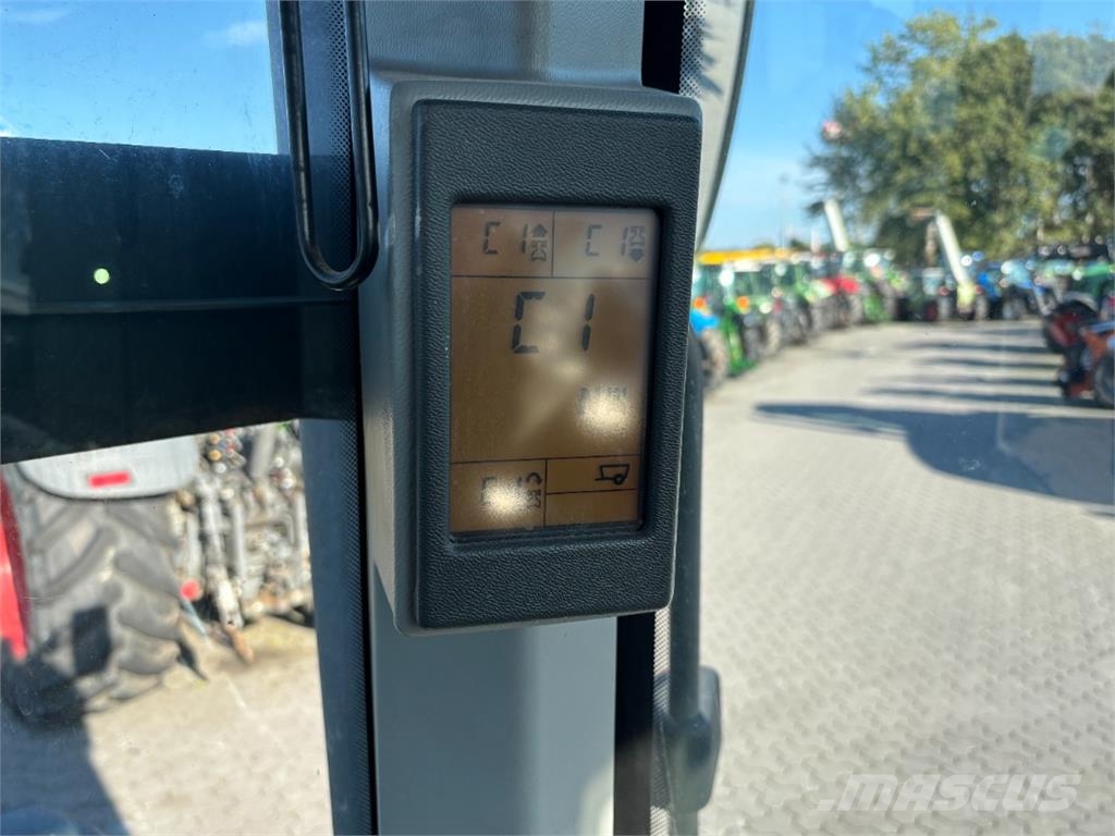 CLAAS Ares 697 Sonstige Landmaschinen