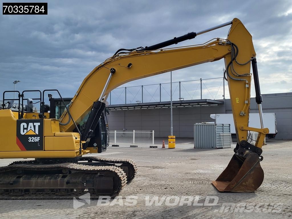 CAT 326 F L Raupenbagger