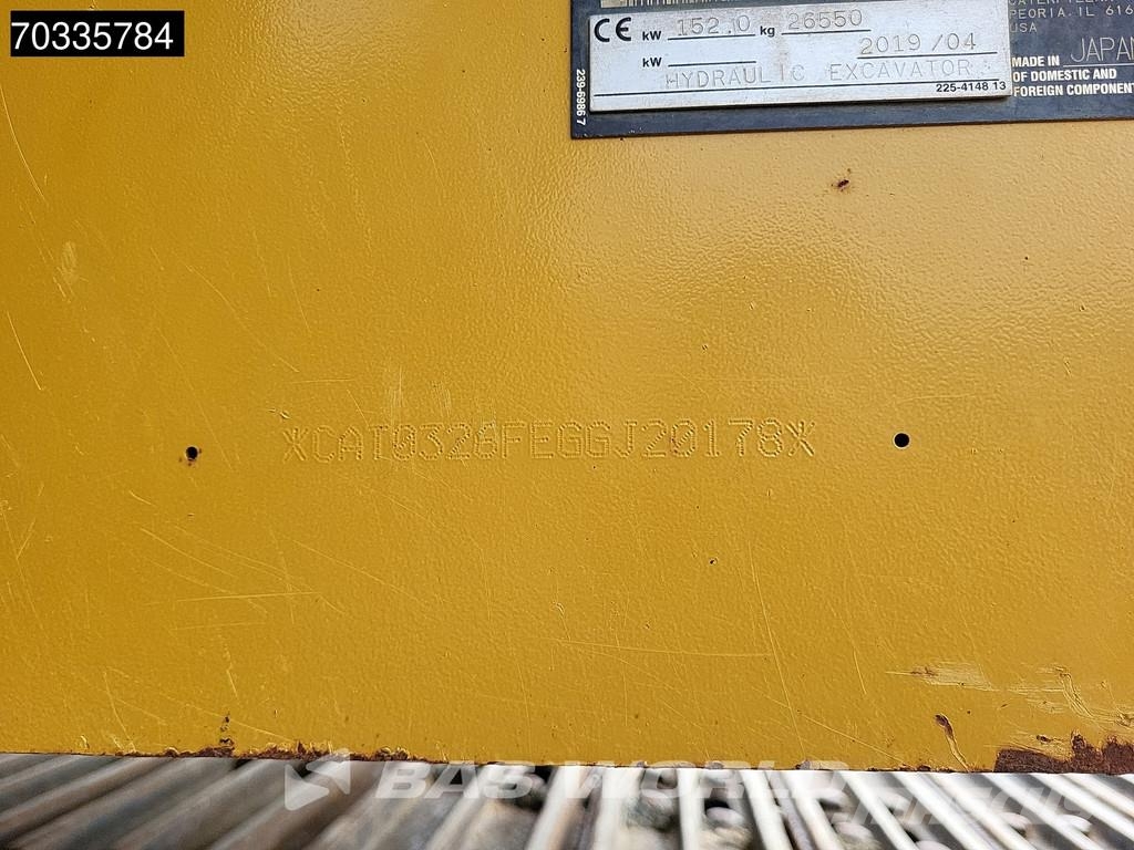 CAT 326 F L Raupenbagger