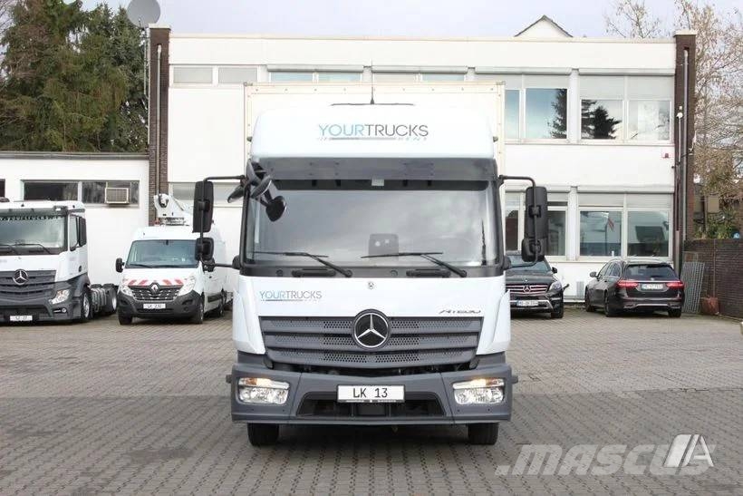 Mercedes-Benz Atego 818 - 8T--010 شاحنات ذات هيكل صندوقي