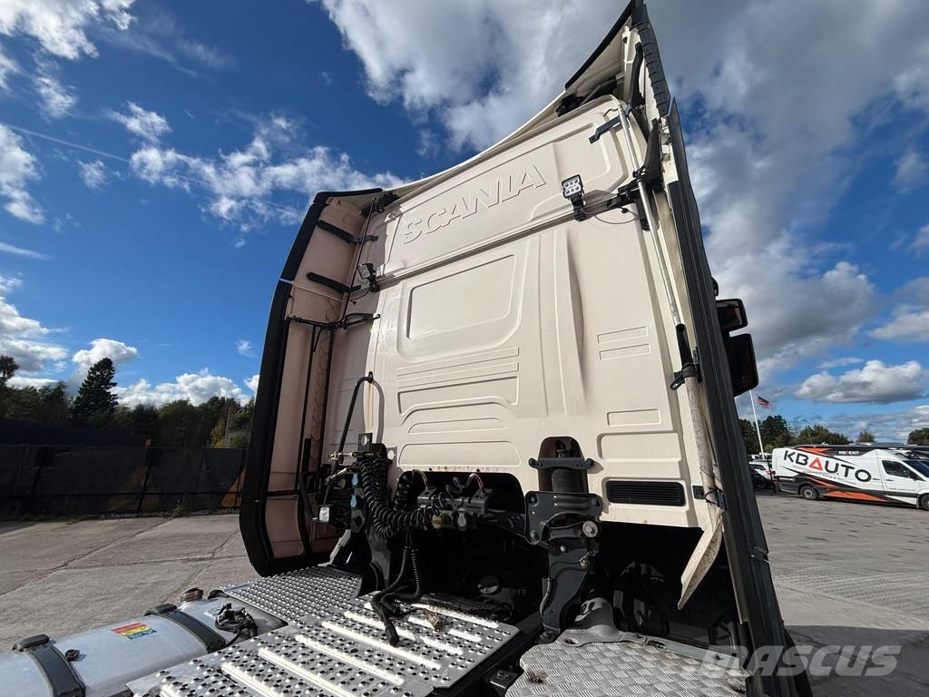 Scania R 450 6x2 RETARDER / DOUBLE BOGIE Ťahače