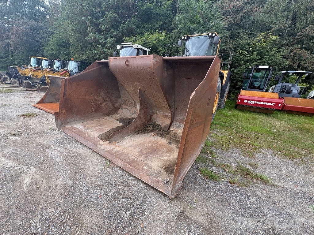 Volvo L 250 G Wielladers