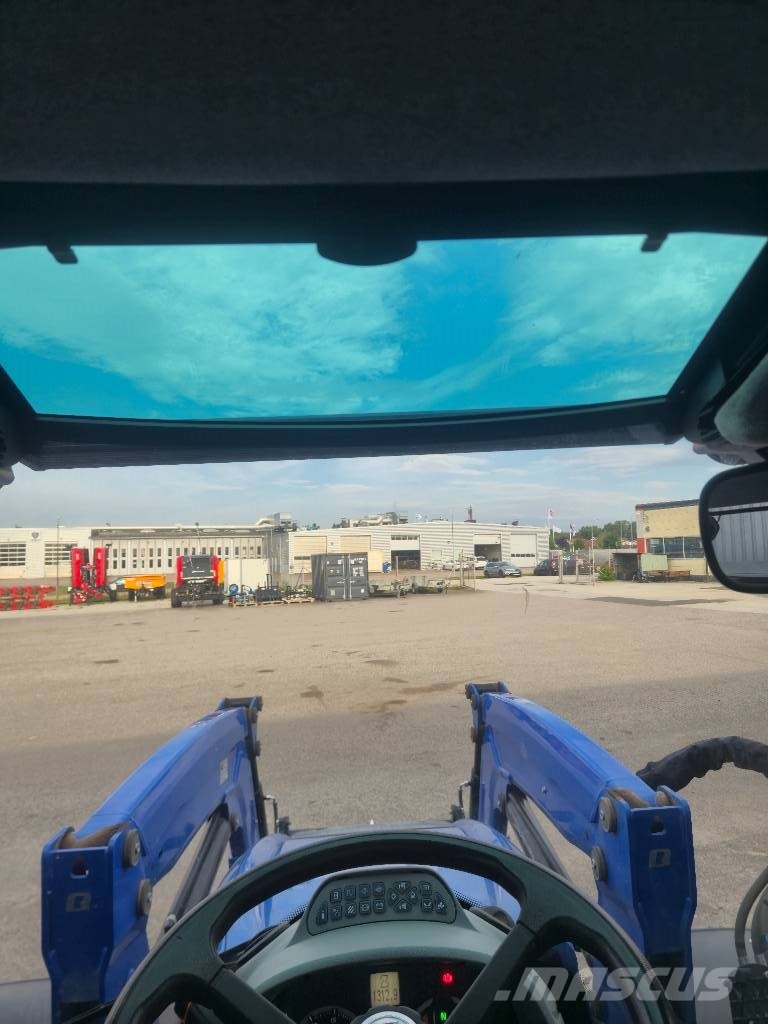 New Holland T 5.120 Dynamic Command Trattori
