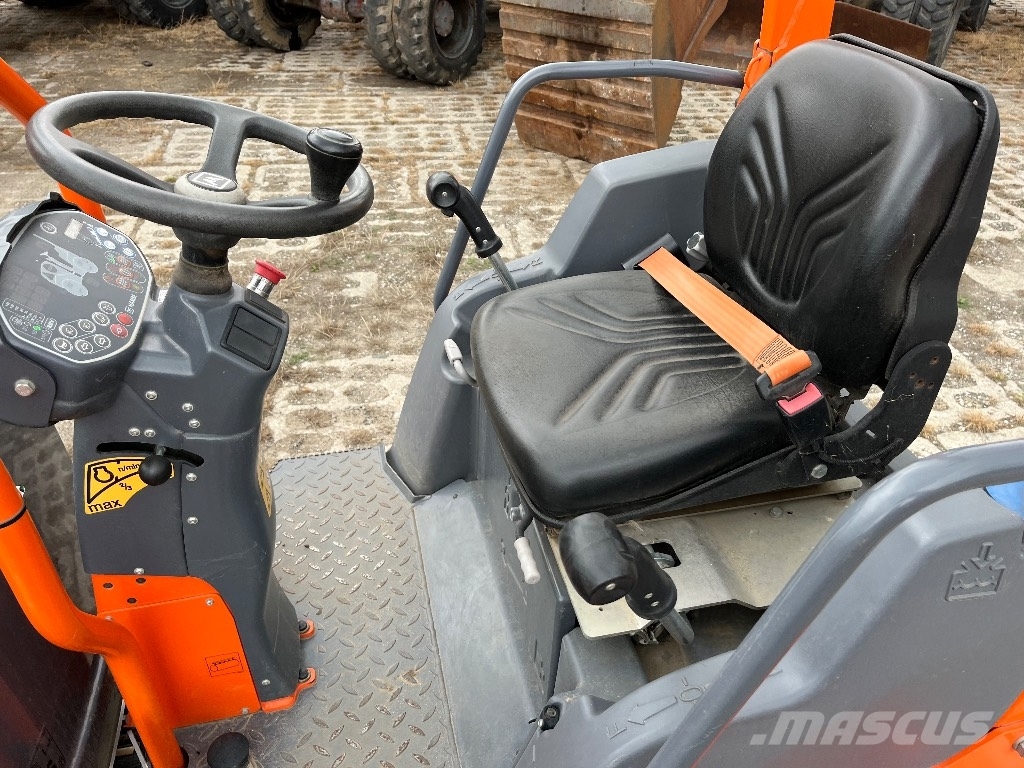 Hamm HD 12 VV Walce dwubębnowe