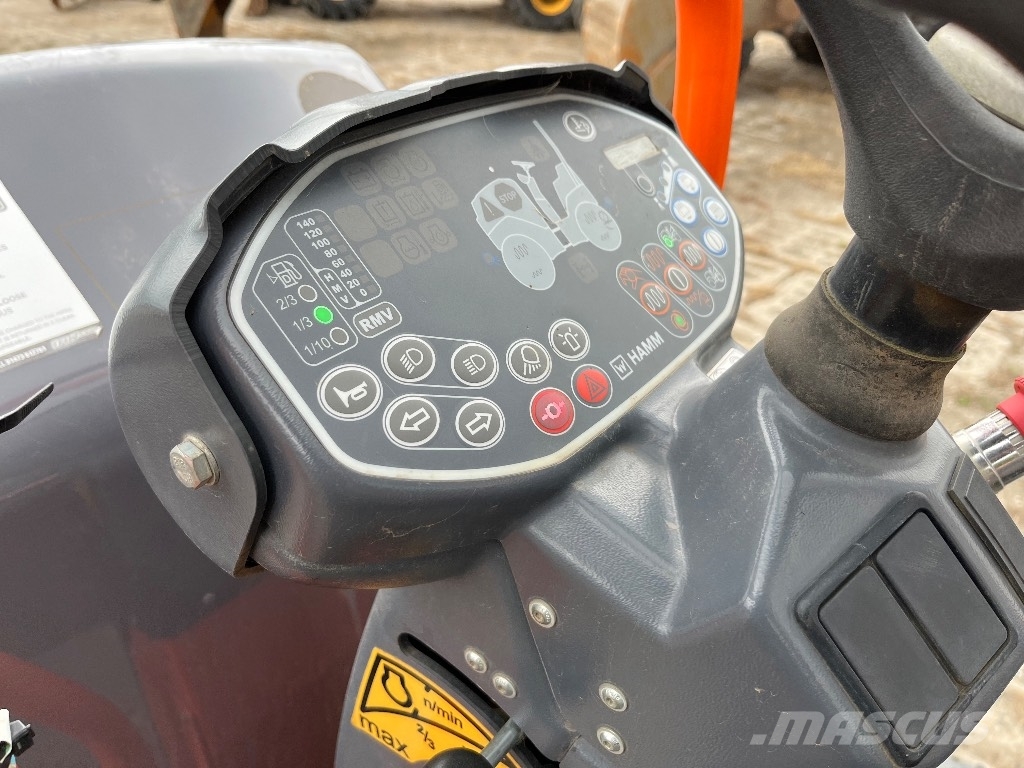 Hamm HD 12 VV Walce dwubębnowe