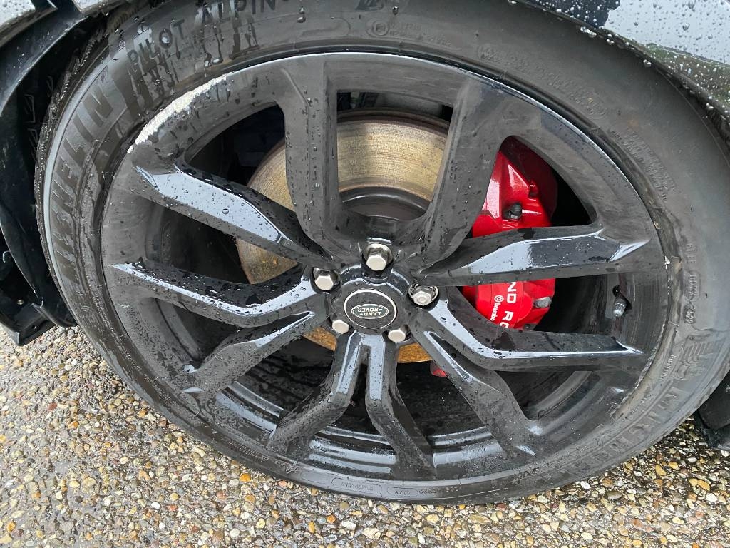 Land Rover Range Rover Sport SVR 575 5.0i 1er Main endommagée Sõiduautod