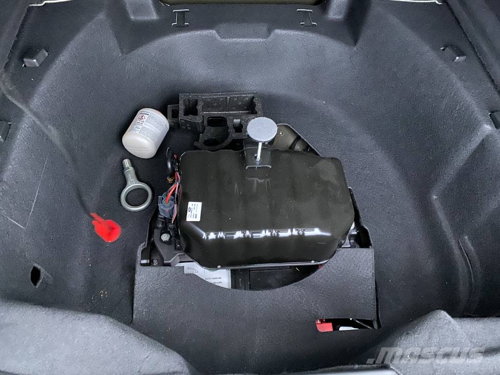 Land Rover Range Rover Sport SVR 575 5.0i 1er Main endommagée Sõiduautod