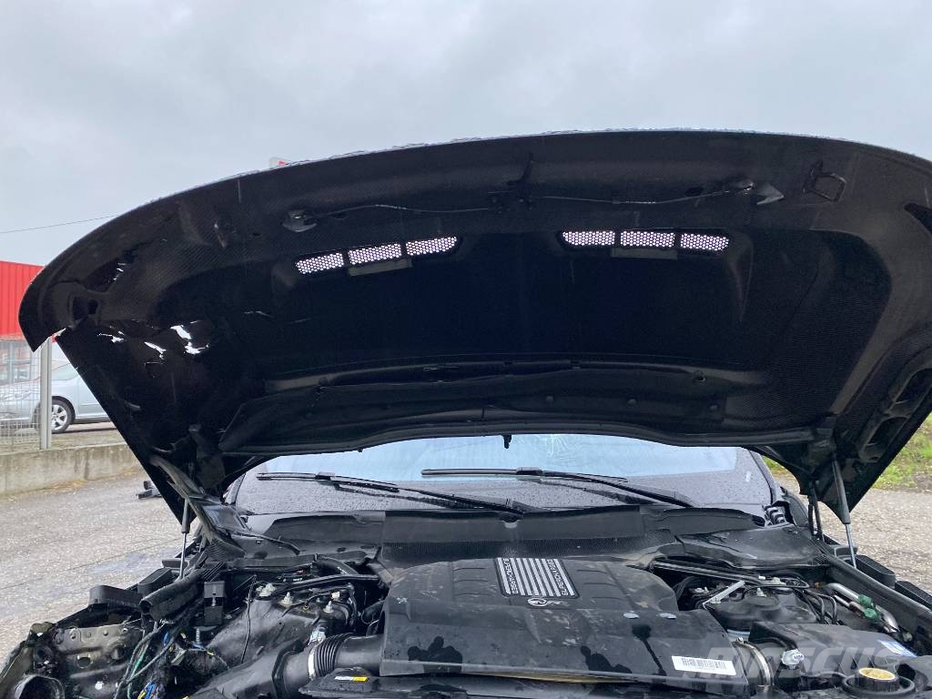 Land Rover Range Rover Sport SVR 575 5.0i 1er Main endommagée Sõiduautod