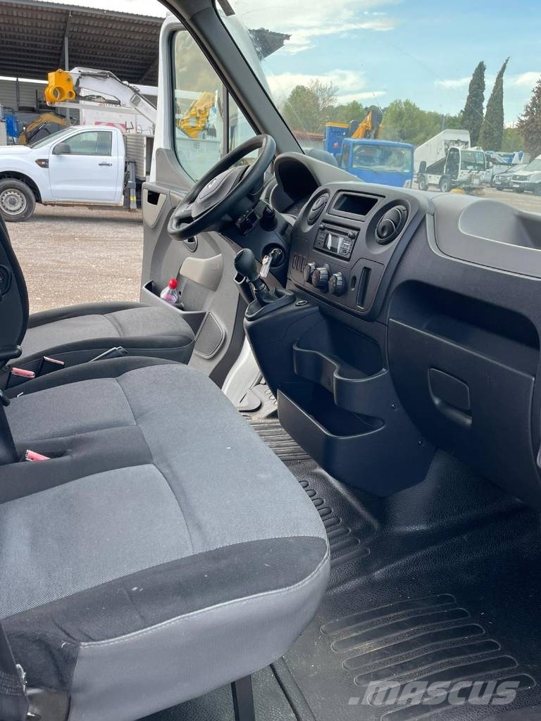 Renault master 박스 바디