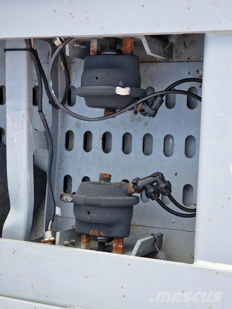 Diversen OB-12-24-T VTR OB-12-24-T - Trucktranspor Semirimorchi per il trasporto di veicoli