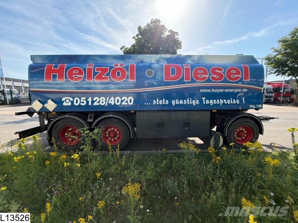 Lindner Fuel 24100 Liter Tankanhänger