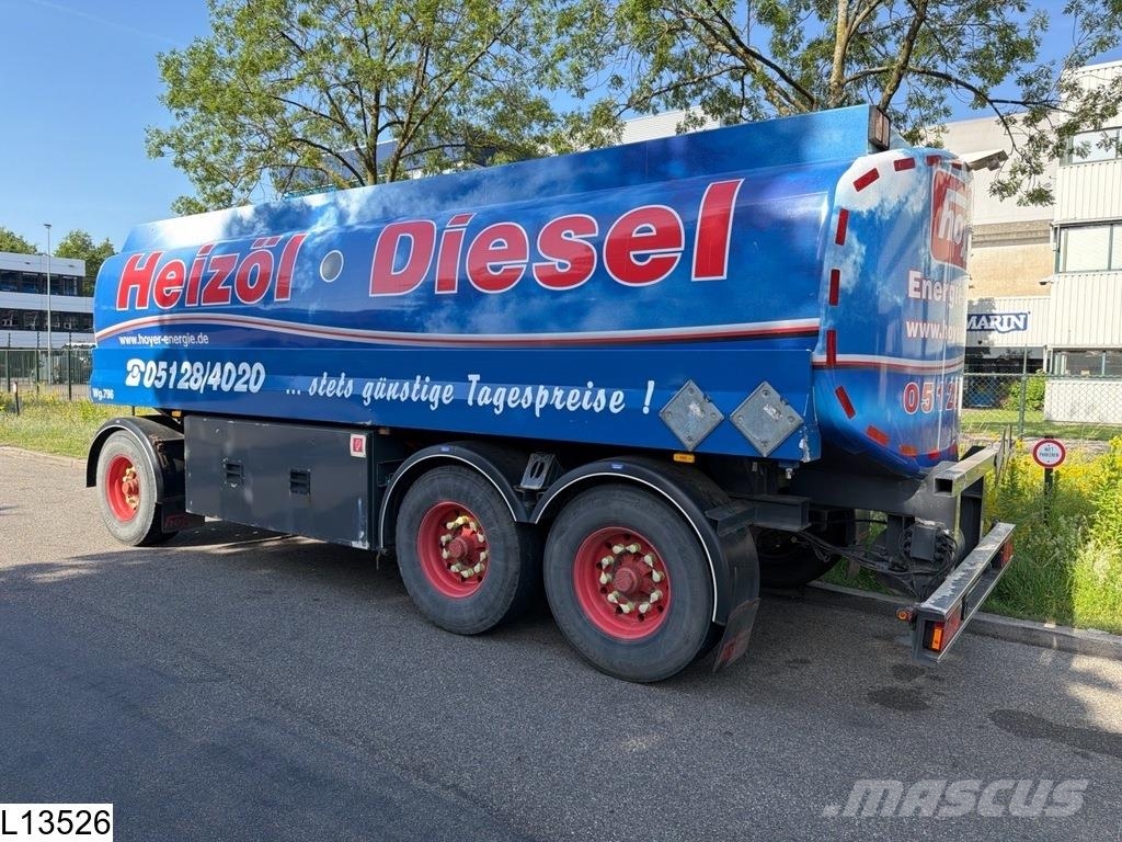 Lindner Fuel 24100 Liter Tankanhänger