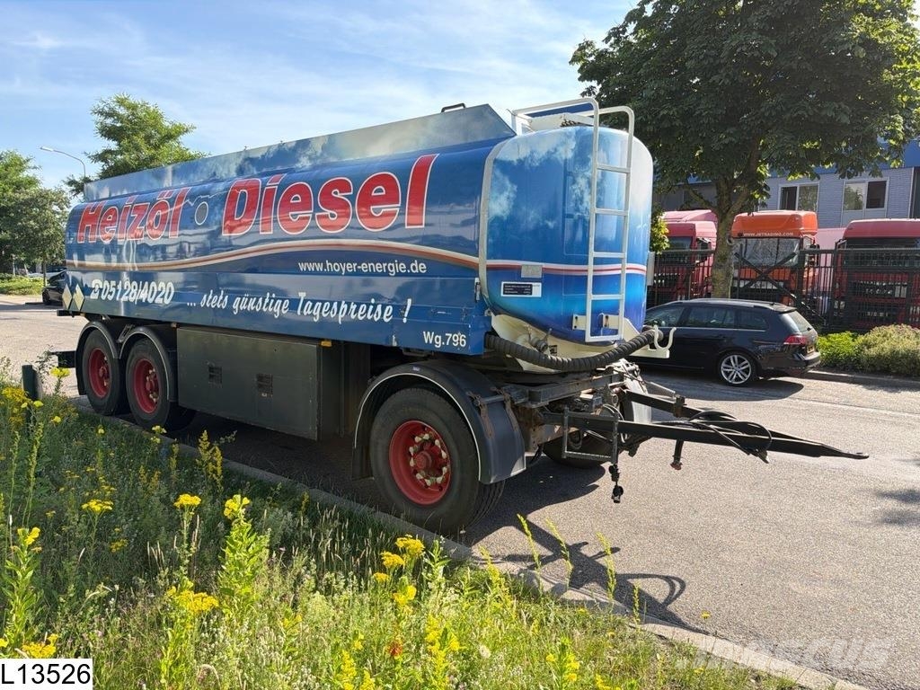 Lindner Fuel 24100 Liter Tankanhänger