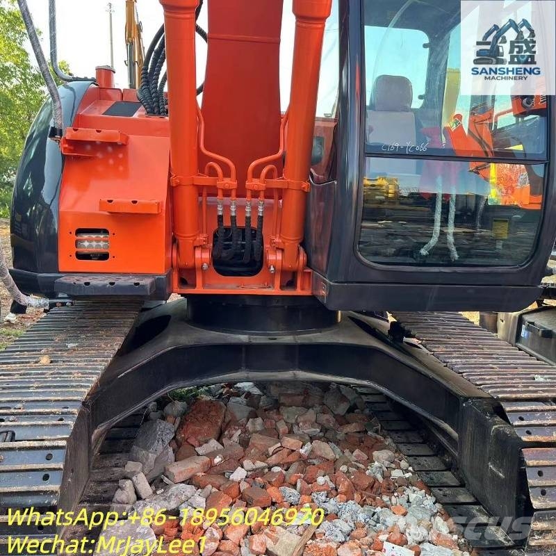 Hitachi zx135 Bageri gusjeničari
