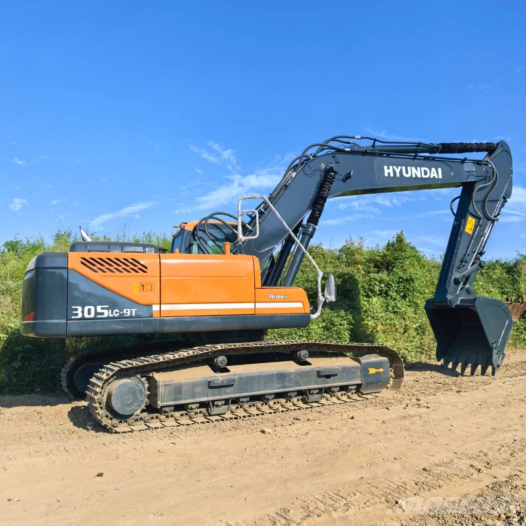Hyundai 305 대형 굴삭기 29톤 이상
