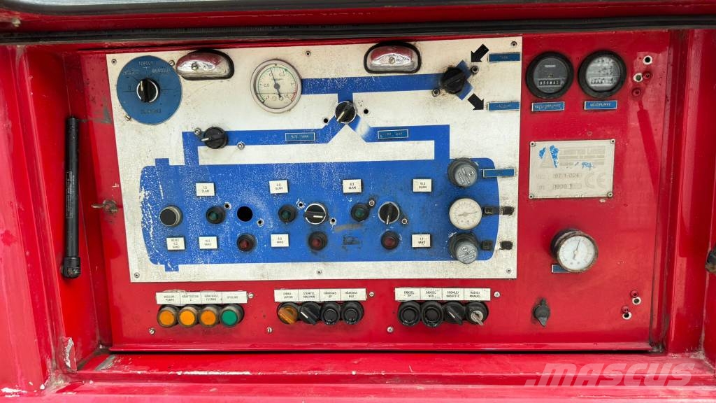 Scania P94 310 6x2 vaccum + pressure - lifting axle Camiões-cisterna