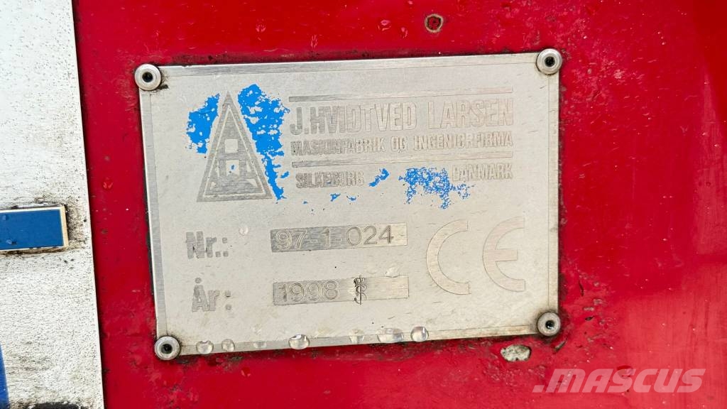 Scania P94 310 6x2 vaccum + pressure - lifting axle Camiões-cisterna