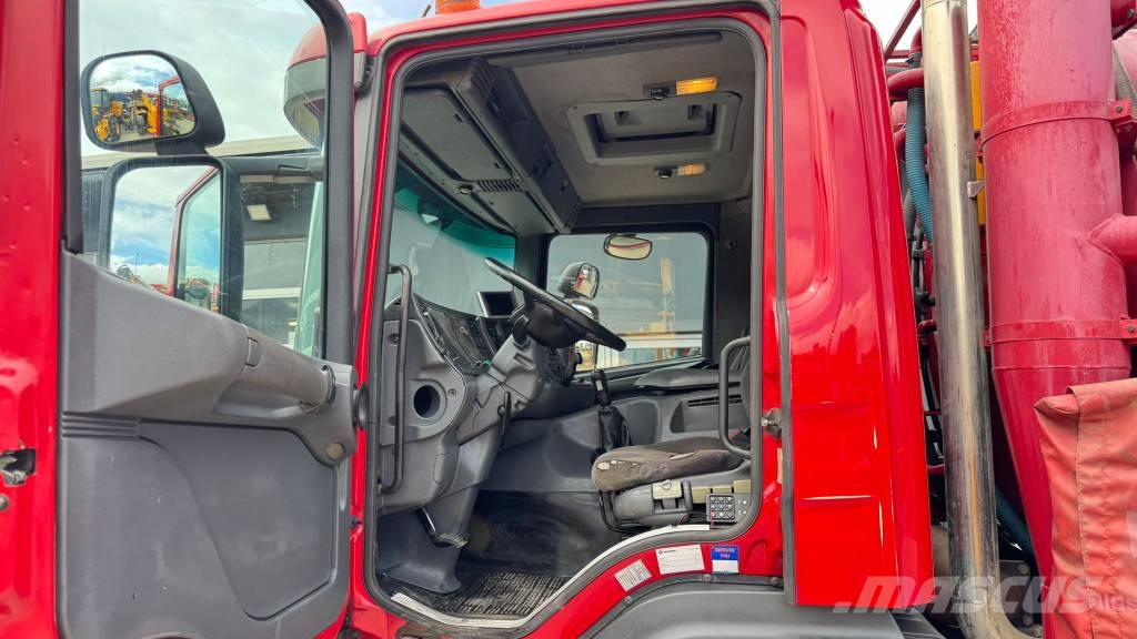 Scania P94 310 6x2 vaccum + pressure - lifting axle Camiões-cisterna