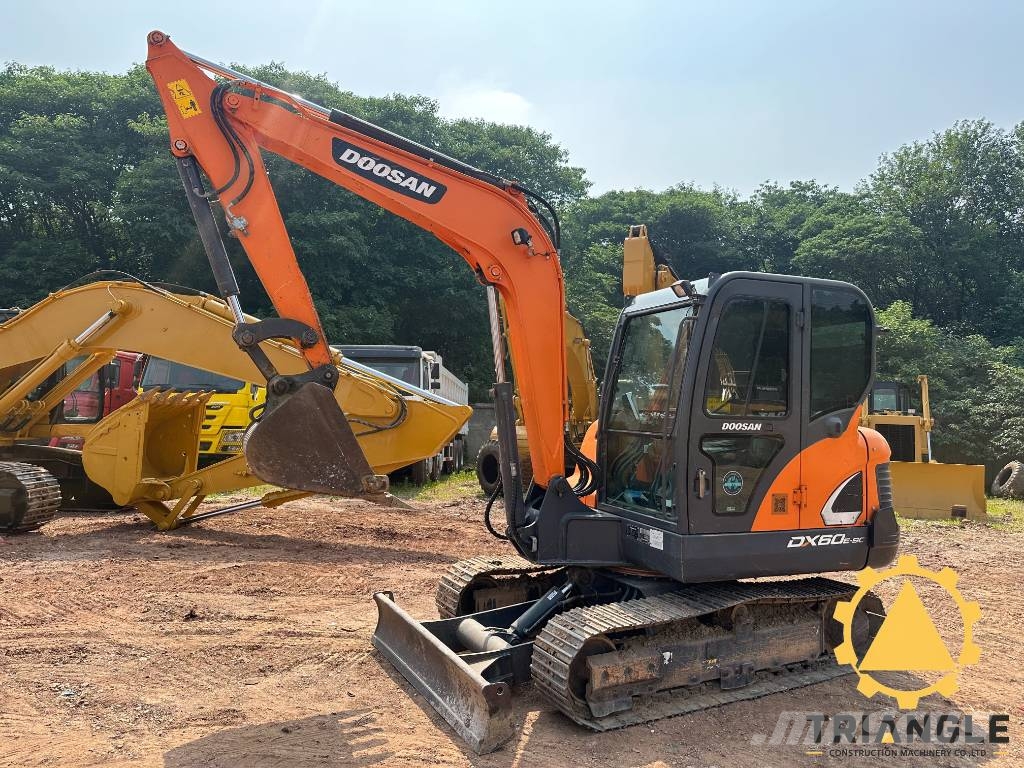 Doosan DX 60 Rupsgraafmachines
