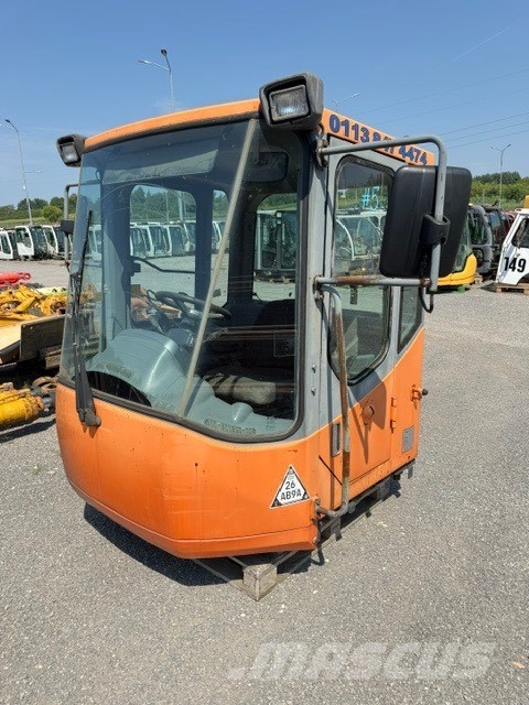 Doosan DL 400 /DL 300/DL250 USED CAB Cabina