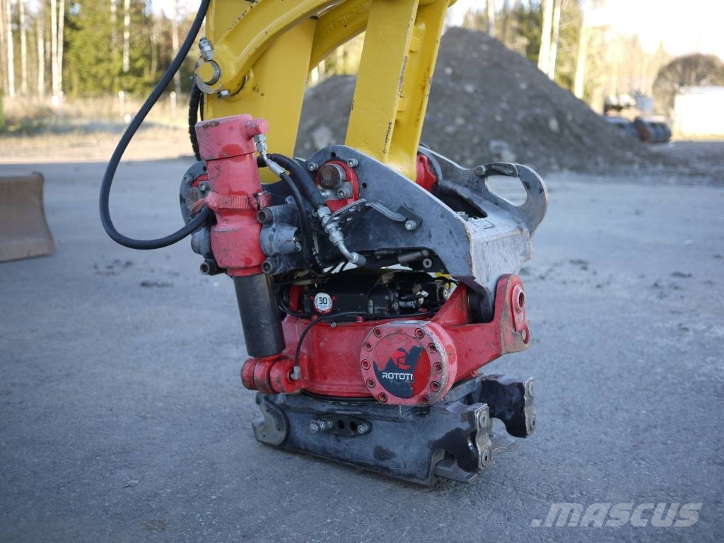 Komatsu PC 80 MR-3 Midigraafmachines 7t - 12t