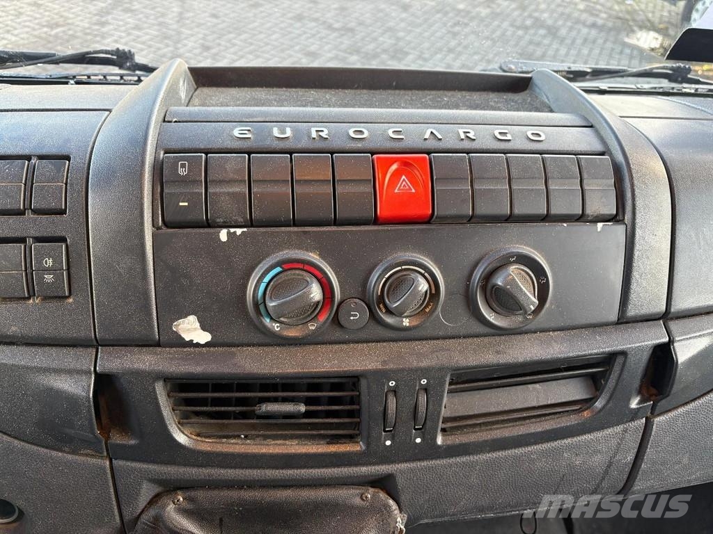 Iveco Eurocargo 80E180 + MANUAL + 18t + EURO 5 + 3 SEATS Bakwagens met gesloten opbouw