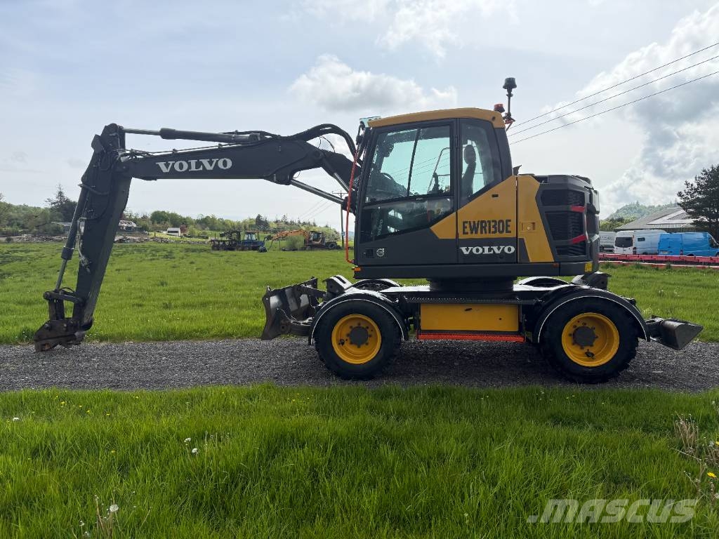 Volvo EWR 130 E حفارات