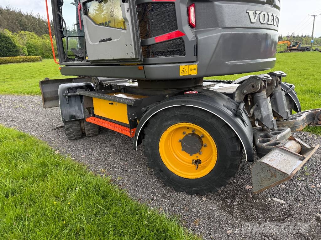 Volvo EWR 130 E حفارات